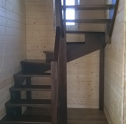 деревянная винтовая лестница